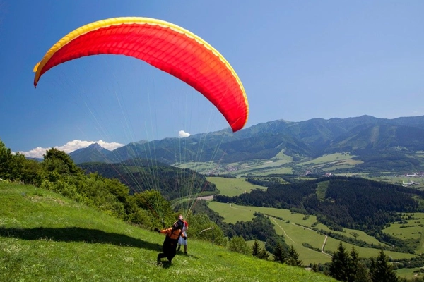 Paragliding